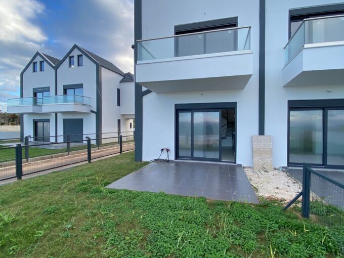 Newly Delivered Villas by the Sea – Kato Assos